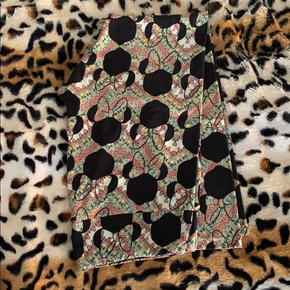 TC Disney line lularoe leggings